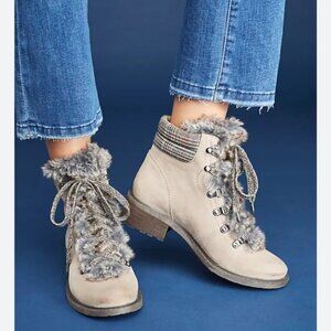 SAM EDELMAN DARRAH HIKING BOOTS IN TAN/PUTTY SUEDE WITH FAUX FUR SZ 8.5